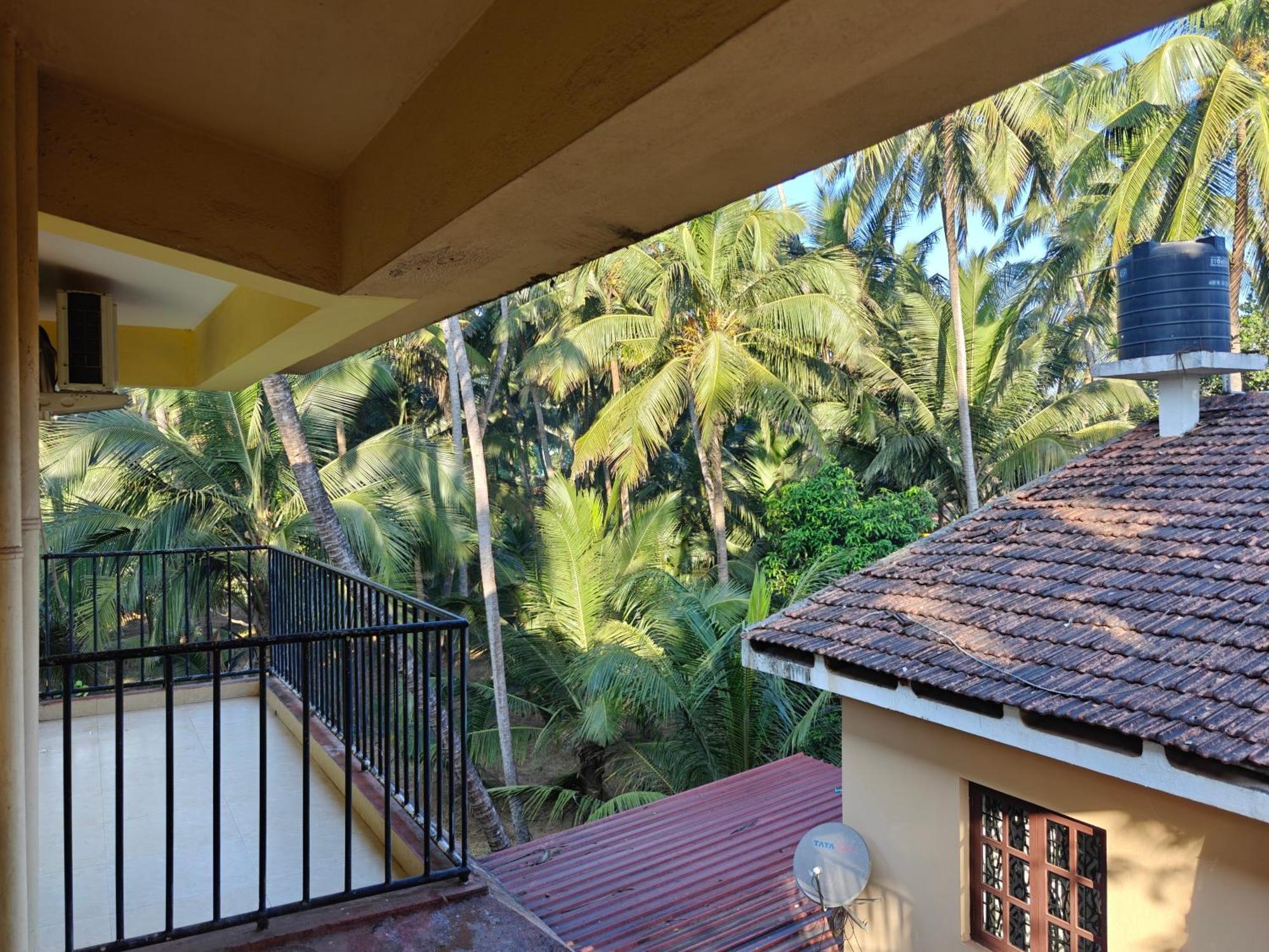 Ocean Walk Apartments 2Bhk Calangute Exteriér fotografie