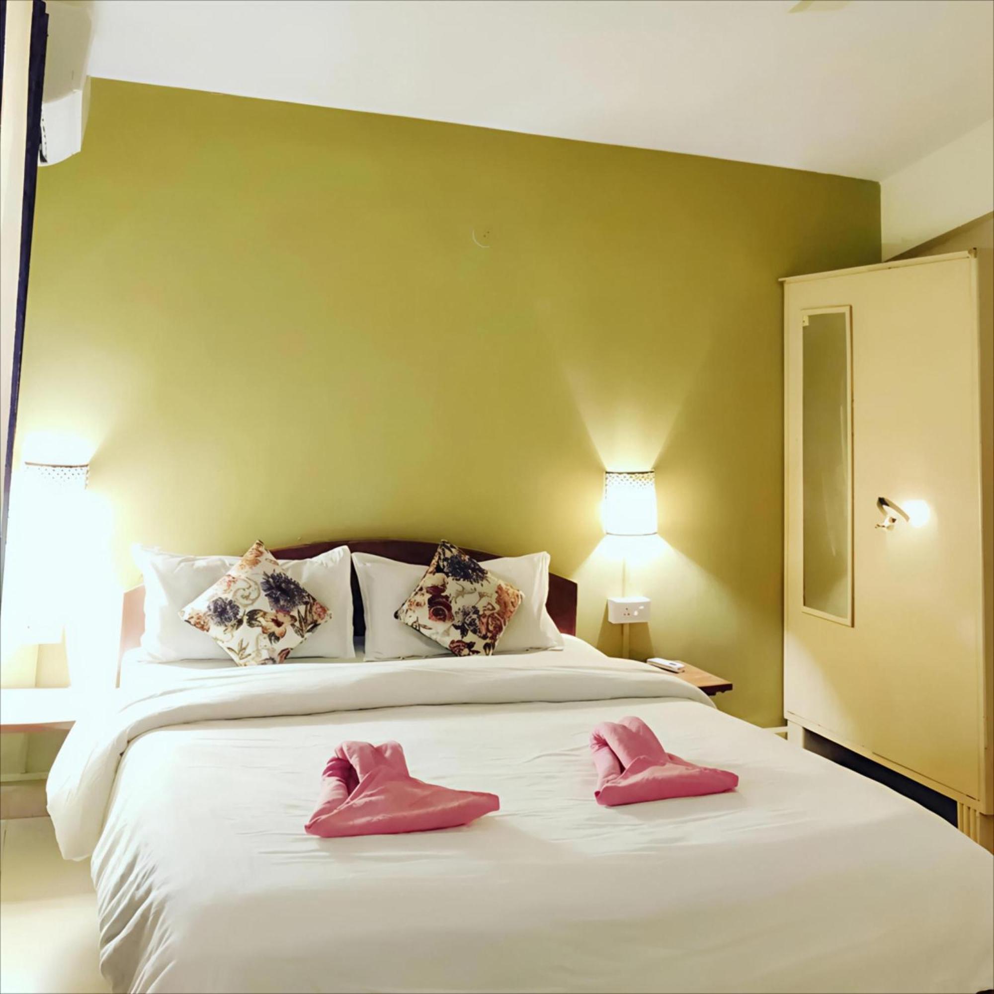 Ocean Walk Apartments 2Bhk Calangute Exteriér fotografie